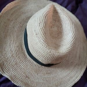 J crew packable straw hat